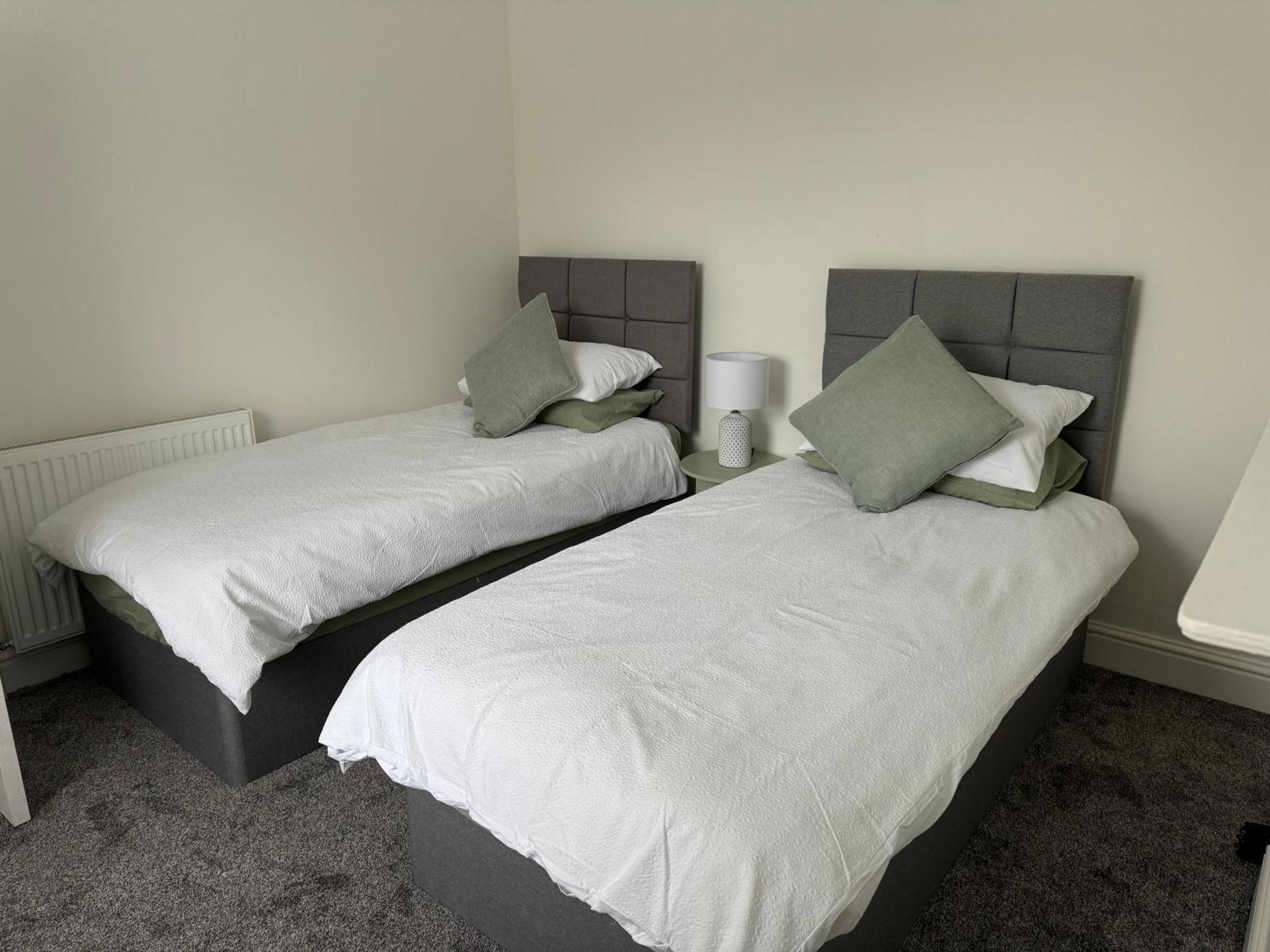 31A Locking Road Apartment Уестън сюпър Меър Екстериор снимка